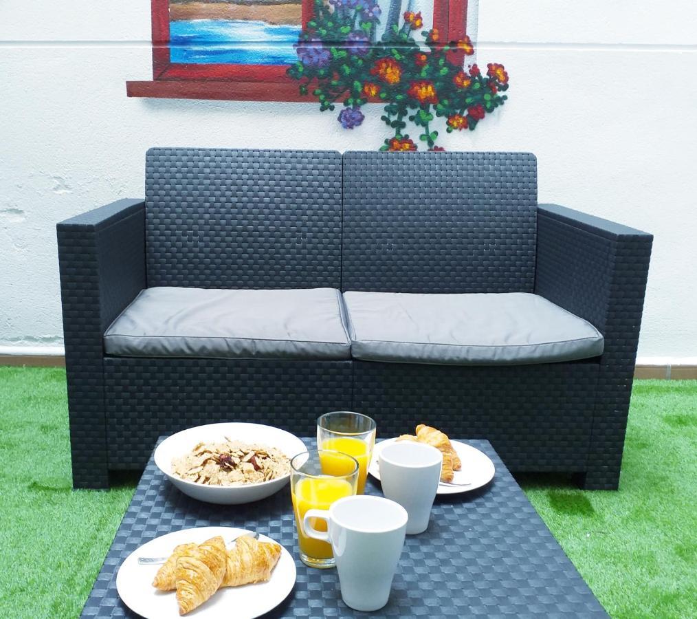 DL Patio Málaga - PicassoCityCentreApartments managed property Exterior foto
